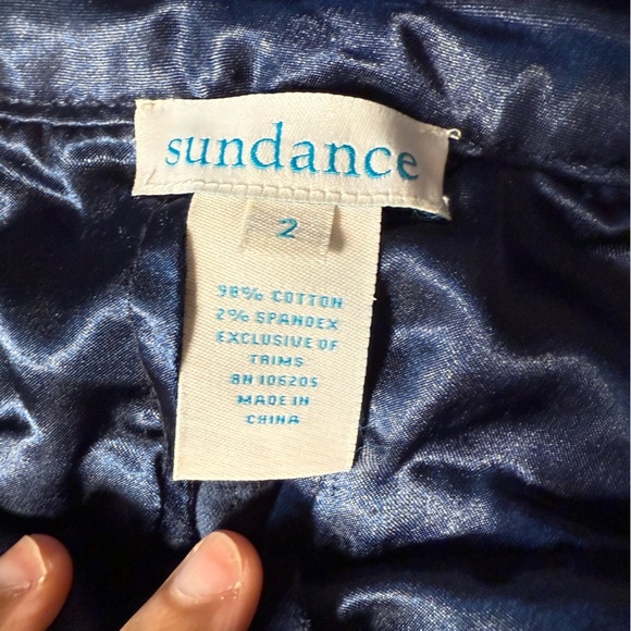 Sundance Navy velvet Pants Size 2 Soft Classic Slim Fit - Picture 4 of 4